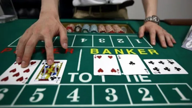 Quy tắc rút lá thứ ba khi chơi Baccarat 